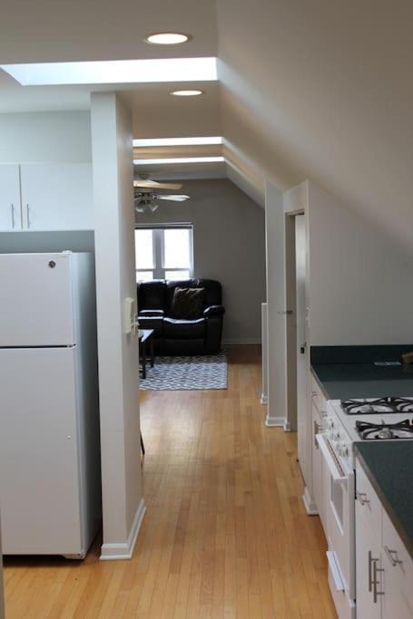 Lincoln Park Living - 3 Queen Beds - Sleeps 6 Chicago Extérieur photo